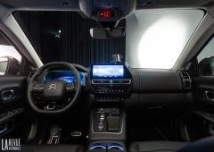 Interieur_citroen-c5-aicross-millesime-2022_2