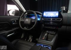 Interieur_citroen-c5-aicross-millesime-2022_3