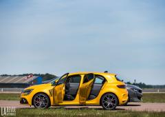 Exterieur_peugeot-508-pse-renault-megane-rs_9