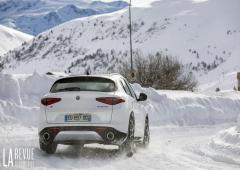 Exterieur_comparatif-alfa-romeo-stelvio-280-vs-mercedes-amg-gla_16