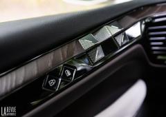 Interieur_ds-4-cross-e-tense-225-essai_4