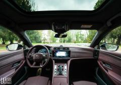 Interieur_ds-9-e-tense-225-essai_4