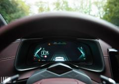 Interieur_ds-9-e-tense-225-essai_9