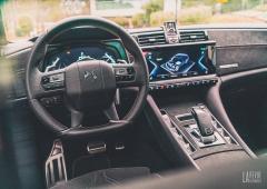 Interieur_essai-ds9-e-tense-4x4-360_20