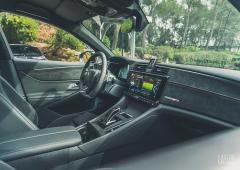 Interieur_essai-ds9-e-tense-4x4-360_21