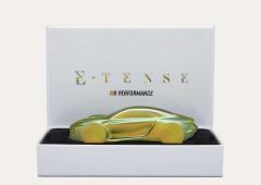 Exterieur_ds-automobiles-la-boutique-qui-vous-fait-rever-et-depenser_10