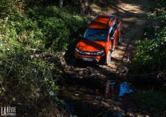 Exterieur_dacia-duster-4x4-essai-offroad_6