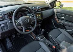 Interieur_dacia-duster-extreme-la-serie-speciale-du-millesime-2022_3
                                                        width=