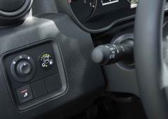 Interieur_dacia-duster-tce-100-eco-g-la-version-gpl-du-suv-roumain_1
                                                        width=