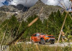 Exterieur_dacia-duster-utmb_0
                                                                        width=