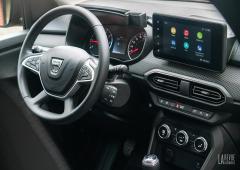 Interieur_dacia-jogger-extreme-7-places-1-3-tce-110ch-essai_19