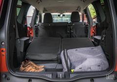 Interieur_dacia-jogger-extreme-7-places-1-3-tce-110ch-essai_5
                                                        width=