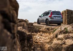 Exterieur_dacia-jogger-hybride-essai_12
                                                        width=