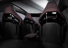 Interieur_dodge-charger-daytona-srt-concept-la-muscle-car-electrique_2