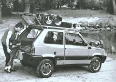 Exterieur_fiat-panda-4x4-les-40-ans-d-histoire-en-une-galerie-photo_7
                                                        width=