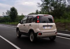 Exterieur_fiat-panda-4x400-40-ans-de-crapahutage_1
                                                        width=