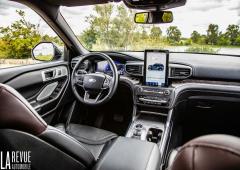 Interieur_ford-explorer-v6-hybrid-essai_0
                                                        width=