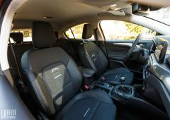 Interieur_ford-focus-active_2