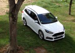 Essai ford focus st sw tdci 185 pour papa sportif 