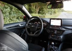 Interieur_ford-focus-st-wagon-essai_2