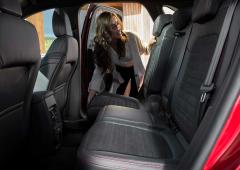 Interieur_ford-kuga-hybrid-my-2020_2
                                                        width=