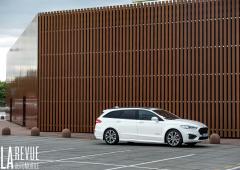 Exterieur_ford-mondeo-hybrid-sw_0
                                                        width=