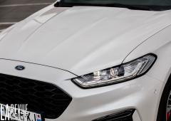 Exterieur_ford-mondeo-hybrid-sw_16