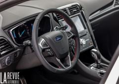 Interieur_ford-mondeo-hybrid-sw_5