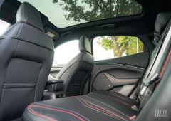 Interieur_ford-mustang-mach-e-au-quotidien-aspects-pratiques-et-consommation_11
                                                        width=