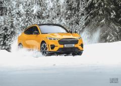 Exterieur_ford-mustang-mach-e-gt-essai-sur-glace_4