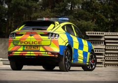 Exterieur_ford-mustang-mach-e-le-suv-electrique-de-la-police_5