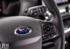 Interieur_ford-puma-st-essai-circuit_5
                                                        width=