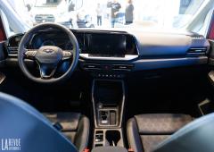 Interieur_ford-tourneo-connect-2022_2
                                                        width=