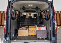 Interieur_ford-transit-connect-e85-essai_16