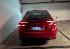 Exterieur_honda-civic-e-hev-l-hybride-qui-bouscule-les-codes_7