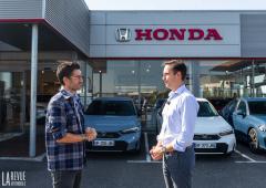 Exterieur_honda-civic-2026-la-compacte-hybride-sous-tous-les-angles_27