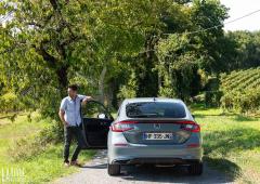Exterieur_honda-civic-2026-la-compacte-hybride-sous-tous-les-angles_9