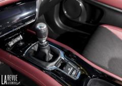 Interieur_honda-hr-v-sport_3