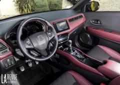 Interieur_honda-hr-v-sport_4