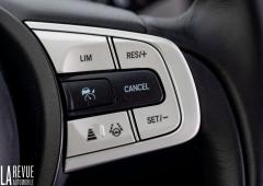 Interieur_honda-jazz-croostar-hybrid-essai_3