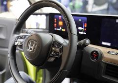 Interieur_honda-e-la-plus-sexy-des-voiture-electrique-est-a-francfort_1