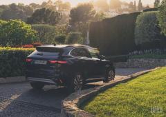 Exterieur_jaguar-f-pace-p400e-l-essai-de-la-version-hybride-rechargeable_1