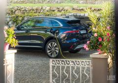 Exterieur_jaguar-f-pace-p400e-l-essai-de-la-version-hybride-rechargeable_13