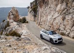 Exterieur_jaguar-f-pace-svr-my-2020_4
                                                        width=