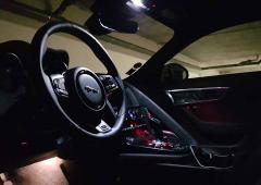 Interieur_jaguar-f-type-p300-chequered-flag-essai_0
                                                        width=