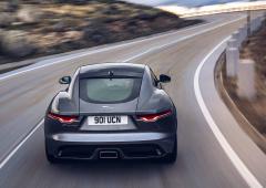 Exterieur_jaguar-f-type-p300-first-edition-annee-2020-essai_1
                                                        width=