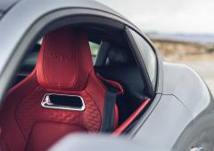 Interieur_jaguar-f-type-p300-first-edition-annee-2020-essai_1