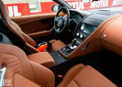 Interieur_jaguar-f-type-r-rallye-de-paris_2