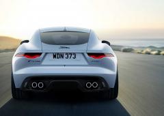 Exterieur_jaguar-f-type-r-dynamic-black-le-millesime-2022-ultra-chic_0
                                                                        width=