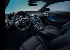 Interieur_jaguar-f-type-annee-2020_0
                                                        width=